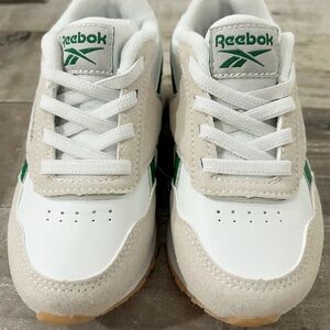 NWNT Reebok Toddler White and Green Sneakers